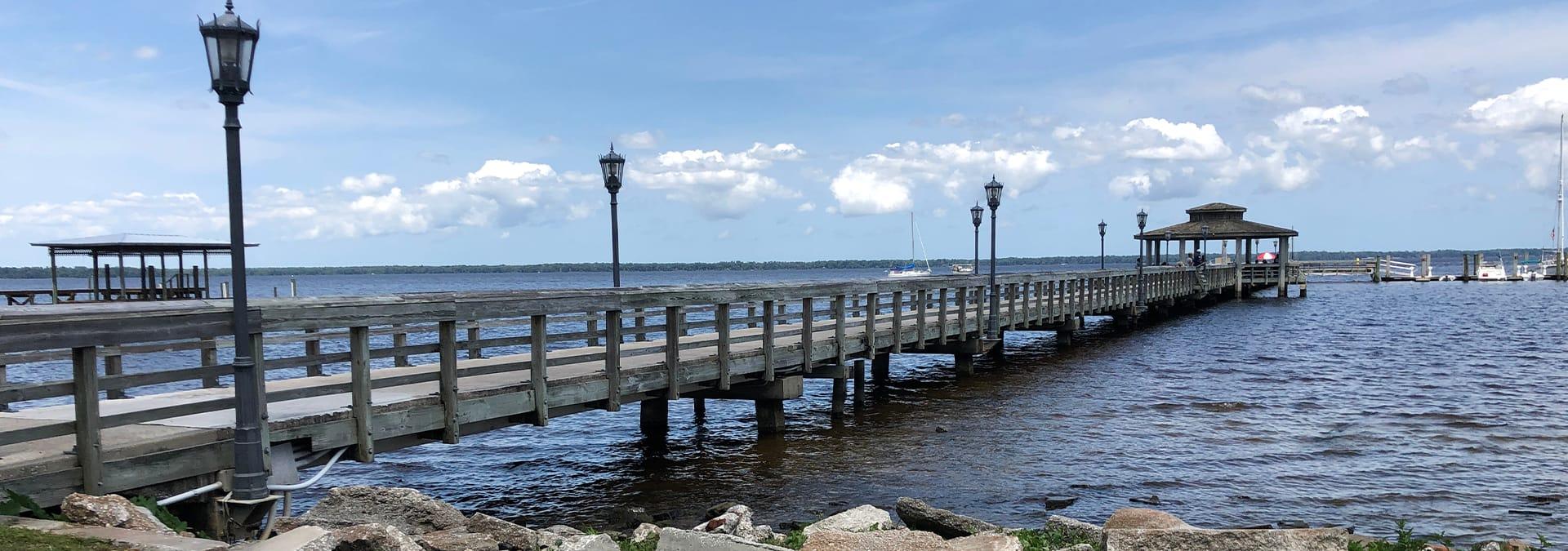 a pier in green cove springs florida