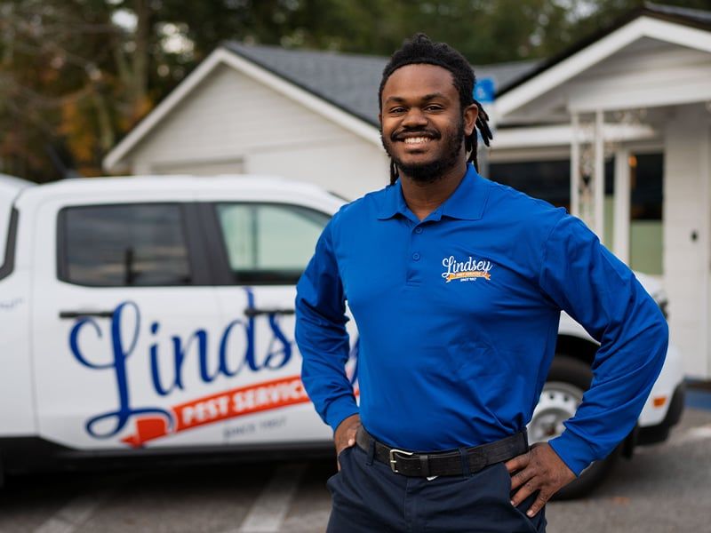 pest control specialist