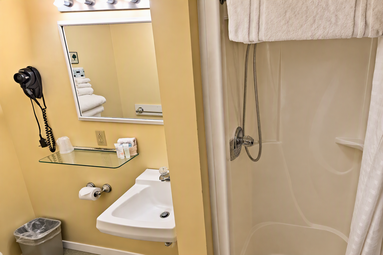 Shower stall in the Small King bathroom