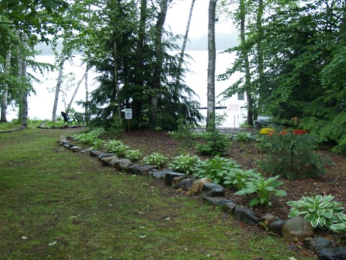 wilson-lake-inn_grounds_02