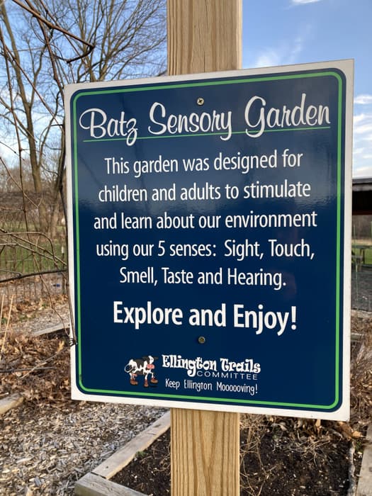 sensory garden sign (Credit: Linda Anderson)
