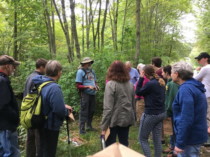 a group of people on a guided hike (Credit: Linda Anderson)