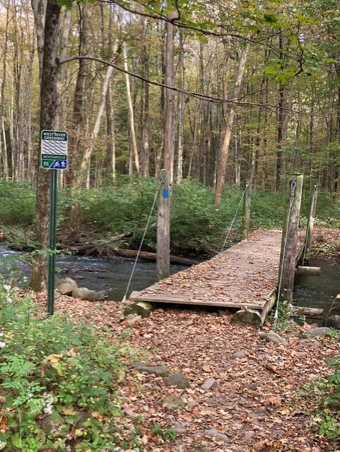 Bishop Estate East and Darling House Trails (Woodbridge Greenway)