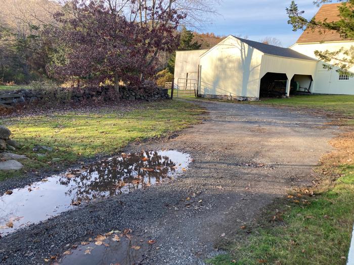 Trailhead across from Darling House (Credit: AK/ Trail Finder staff)