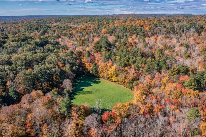 (Credit: Photo Credit- Milton Levin, Levin Aerial Works)