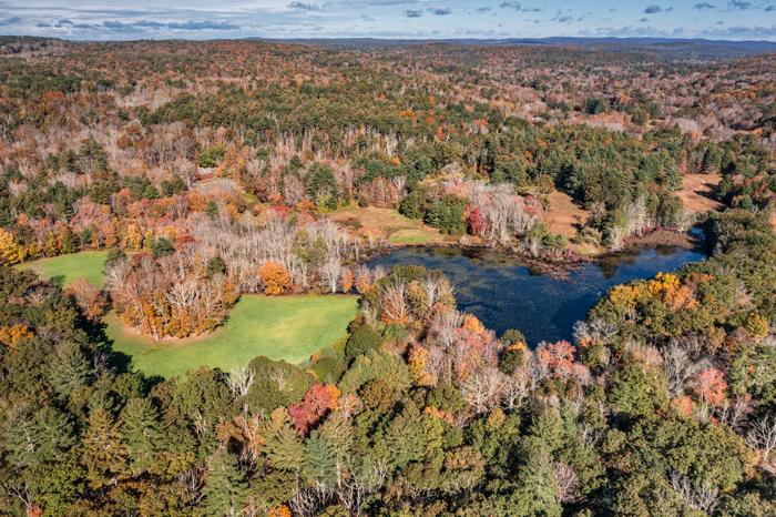 (Credit: Photo Credit- Milton Levin, Levin Aerial Works)