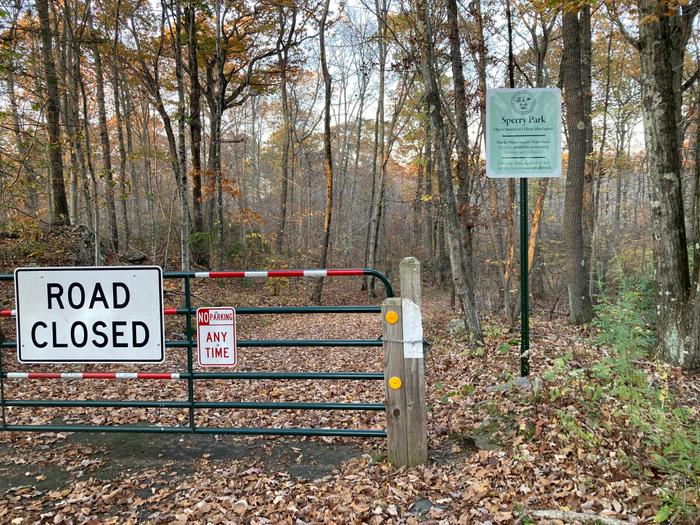 Sperry Road closed off-season (Credit: AK/ Trail Finder staff)