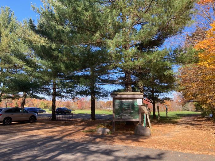 Park entrance &amp; fitness loop (Credit: AK/ TrailFinder staff)