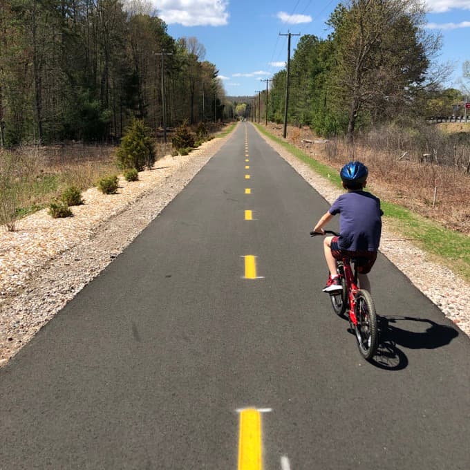 Bloomfield Greenway/Tariffville Connector