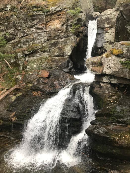 Kent Falls upper falls. (Credit: Kim Bradley)