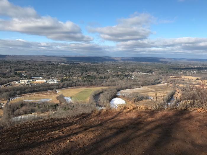 Talcott Mountain State Park