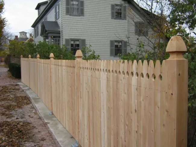 4' Solid Gothic Picket with 5X5 Gothic Top Posts