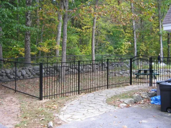 Jerith 200 Style with Arched Gate