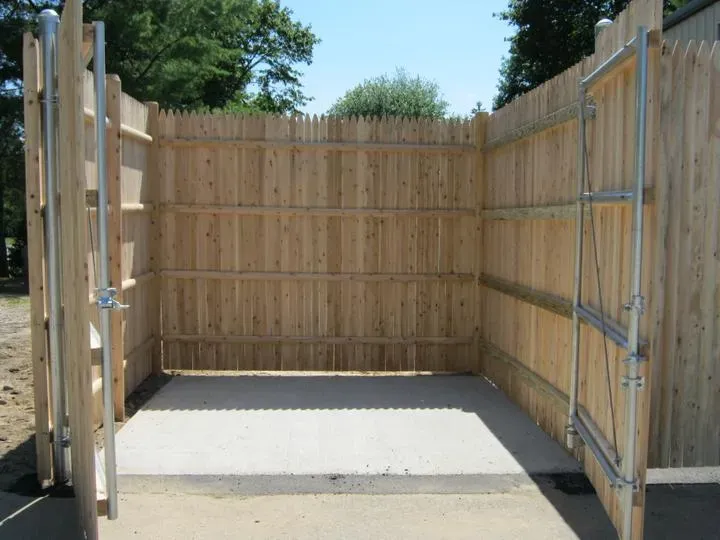 8' Stockade Picket Dumpster Enclosure with Steel Gate Frame