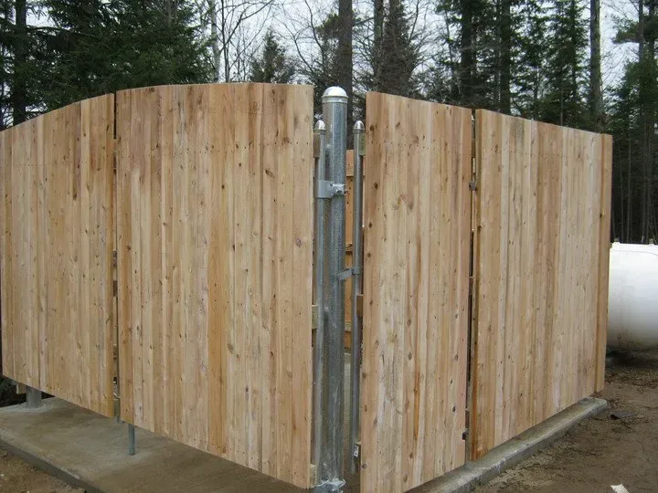 Dumpster Enclosure with Steel Posts