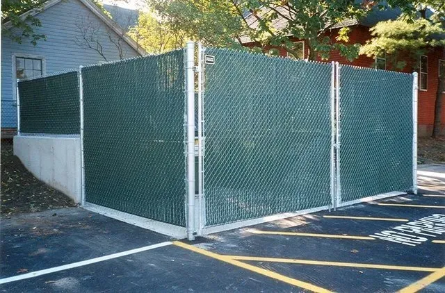Galvanized Chain link Dumpster Enclosure with Green Plastic Slats