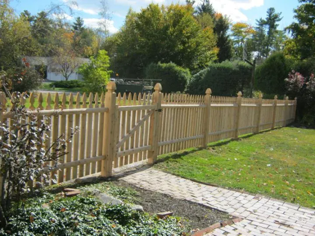 4' Spaced Gothic Style Picket with Gothic Top Posts and Gate
