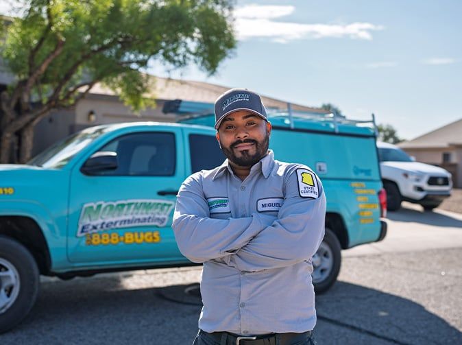 arizona pest control tech from northwest exterminating