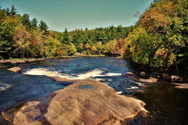 (Credit: Wm Hill/Hiking the trail to yesterday)