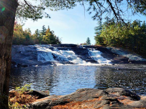 (Credit: Wm Hill/Hiking the trail to yesterday)