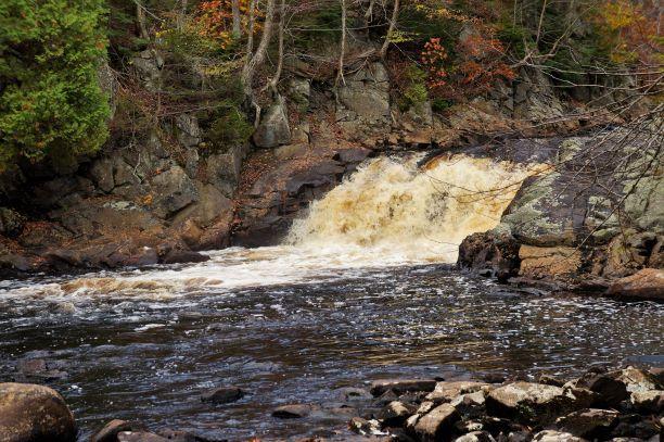 3rd set of falls (Credit: Wm.Hill/Hiking the trail to Yesterday)