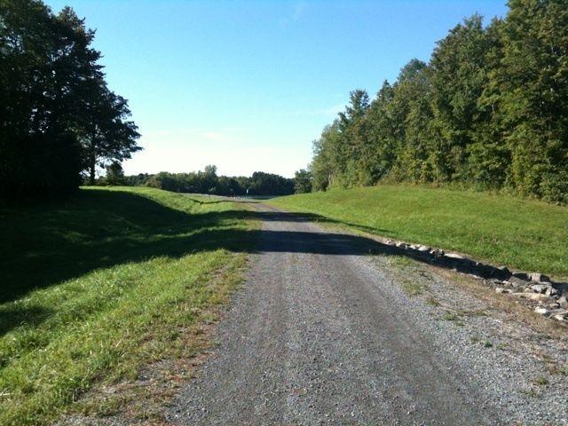 Starting Richards Landing Dike Trail