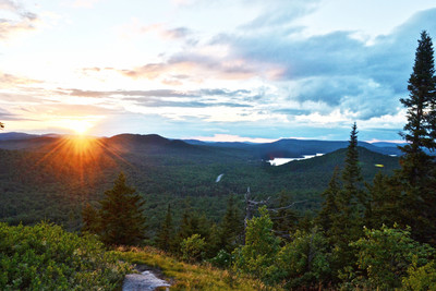 Summit views from Coney Mountain (Credit: Nature Up North)