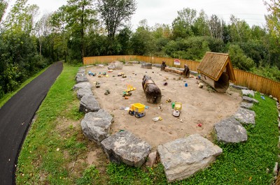 Playground just east of the Sullivan Drive Trailhead. (Credit: Nature Up North)