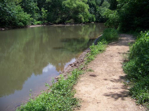 portage trail around Cedar Falls Dam (Credit: Upstate Forever)