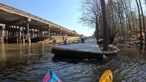 Take out with parking under bridge (Credit: pcumalander-frick)