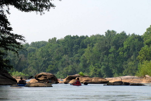 Finding a path through at low water (Credit: P Cumalander-Frick)