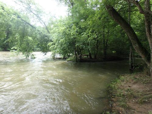 Take-out at the lower end of the State Park.  There is a sign for it on river right. (Credit: pcumalander-frick)