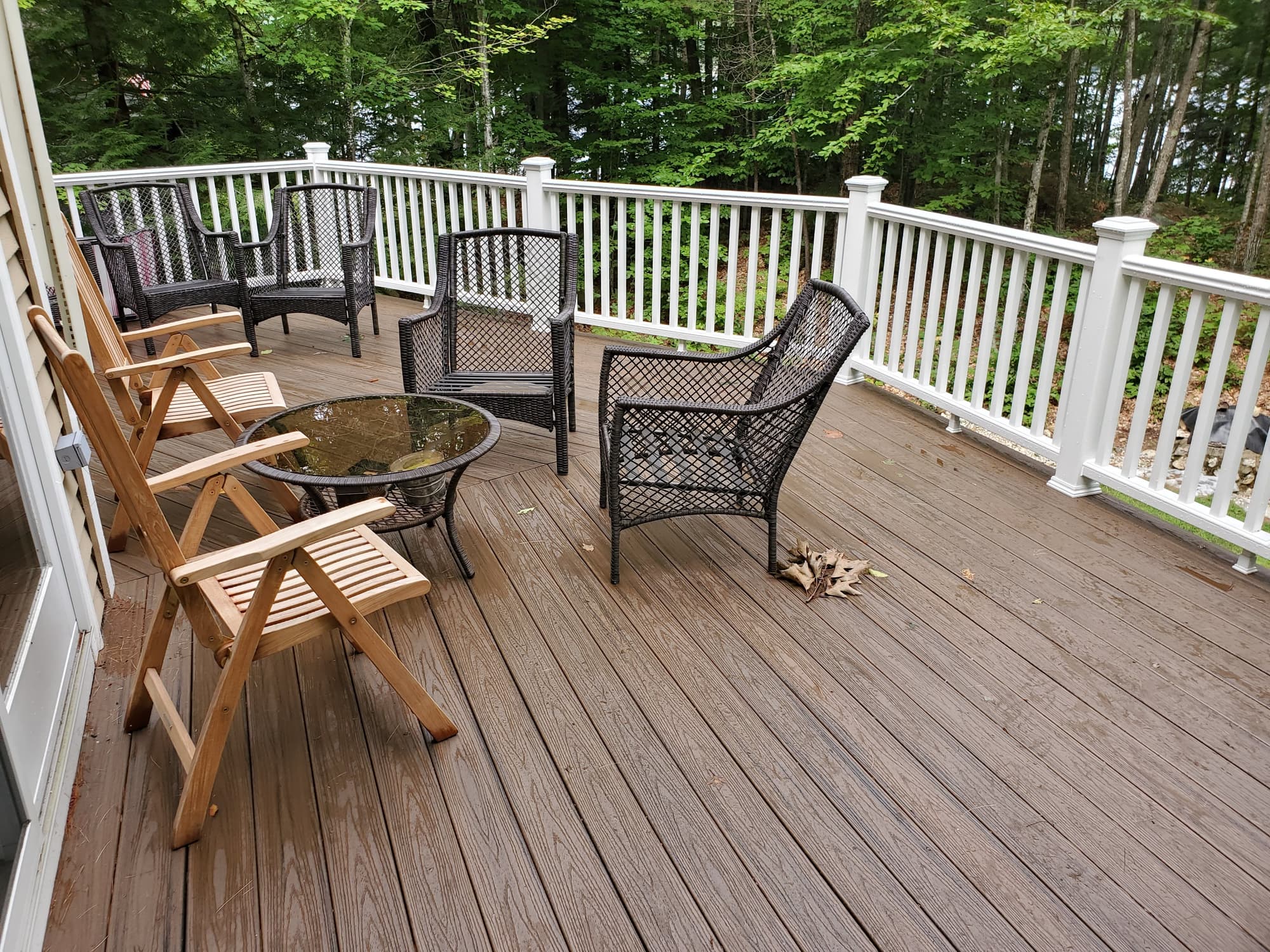 new deck by Leclerc's Carpentry