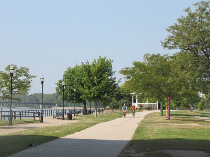 Riders along the MRT in Davenport