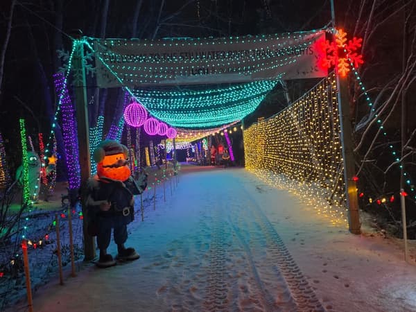 Stillwater River Trail of Lights