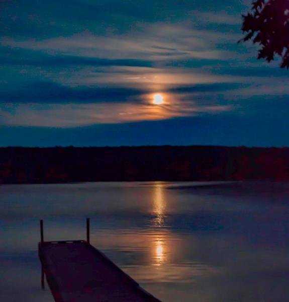Full Moon Paddle