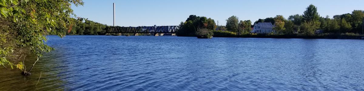 A view of the Kennebec River from the trail.