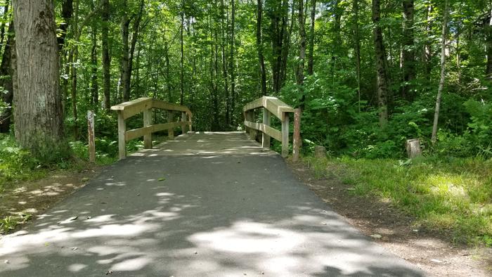 Bridge along the pathway (Credit: Enock Glidden)