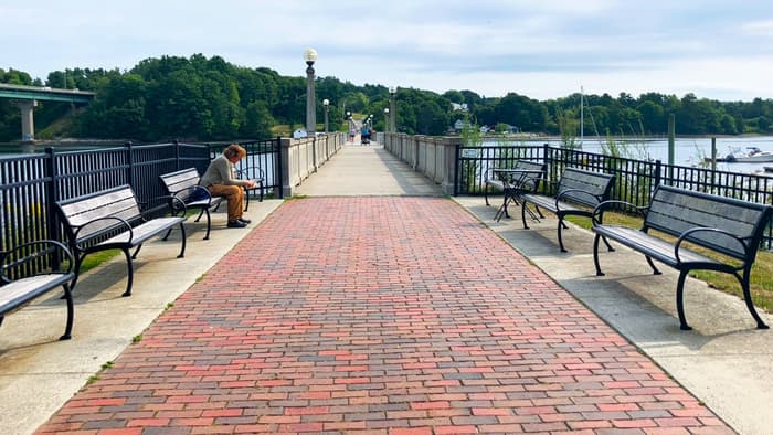 Armistice Footbridge at southern end of trail (Credit: Hope Rowan)
