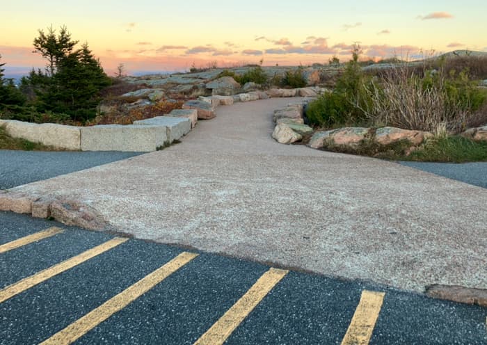 Trail entrance (Credit: Hope Rowan)