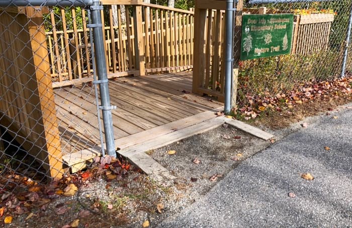 Middle trailhead (Credit: Hope Rowan)