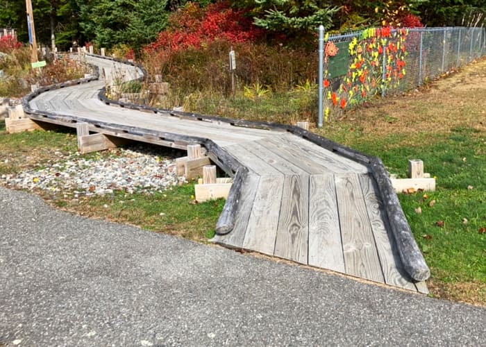 Tennis Courts (western) trailhead (Credit: Hope Rowan)