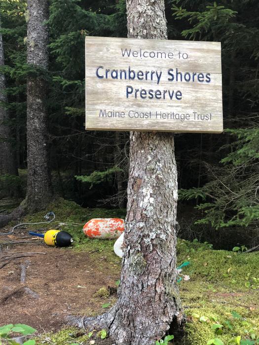 (Credit: Trailhead sign)