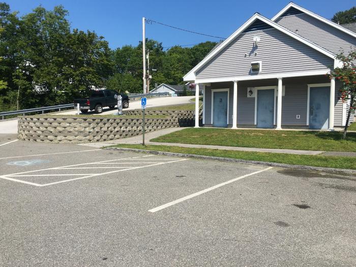 Parking area and restrooms at east end of walkway