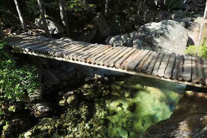 Hunt Trail, bridge over Katahdin Stream (Credit: Hope Rowan)
