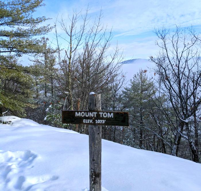 Mt Tom Summit, Winter (Credit: Southern Maine Planning &amp; Development Commission)