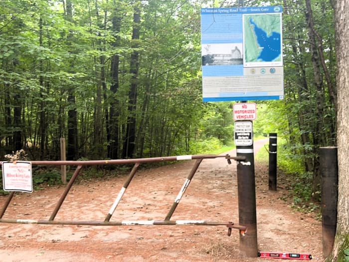 South Trailhead (Credit: Kara Wooldrik)