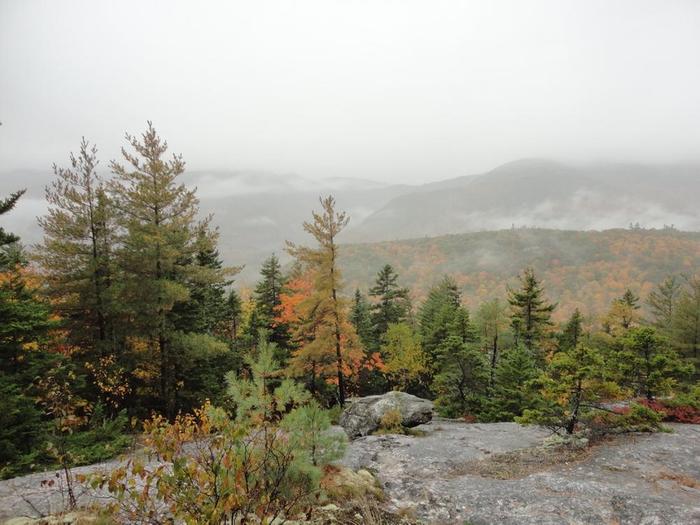 View from Blueberry Trail on way to summit (Credit: Remington34)