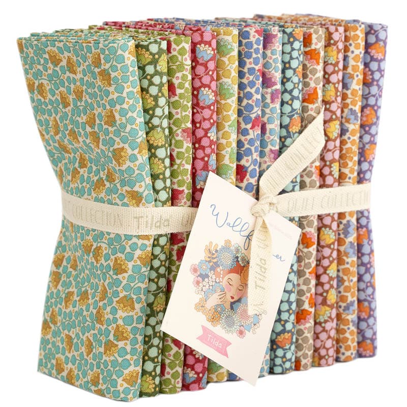 Wallflower FQ Bundle Bellflower 12 Pieces TIL300236