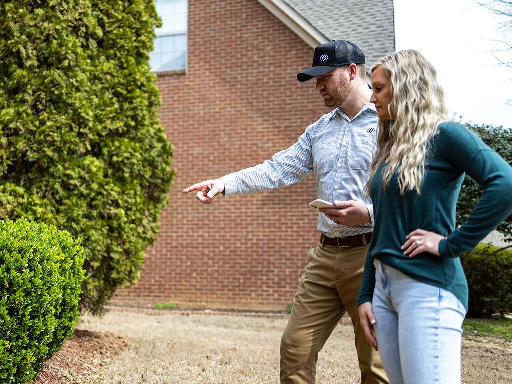 greenway pest specialist with scranton homeowner